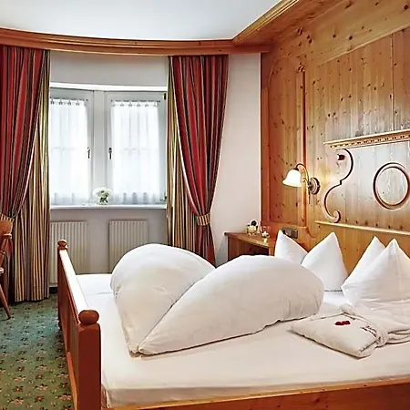 Angela Hotel