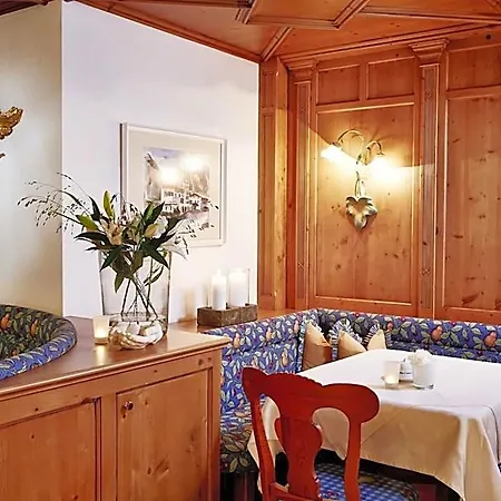Angela Hotel