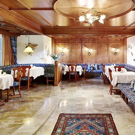 Angela Hotel