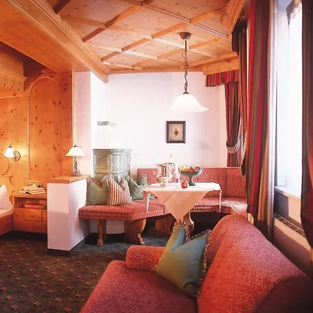 Angela Otel Mayrhofen