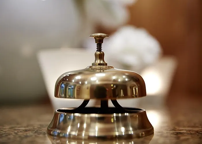 Angela מאיירהופן